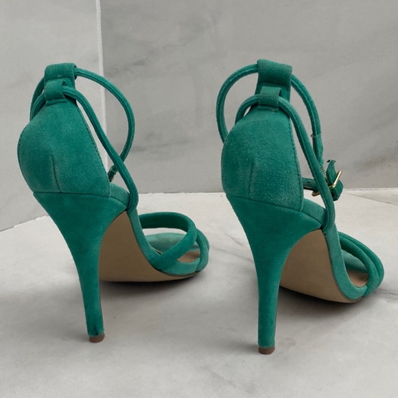 Steve Madden Turquoise Suede Heels - 6.5 - Picture 5 of 8